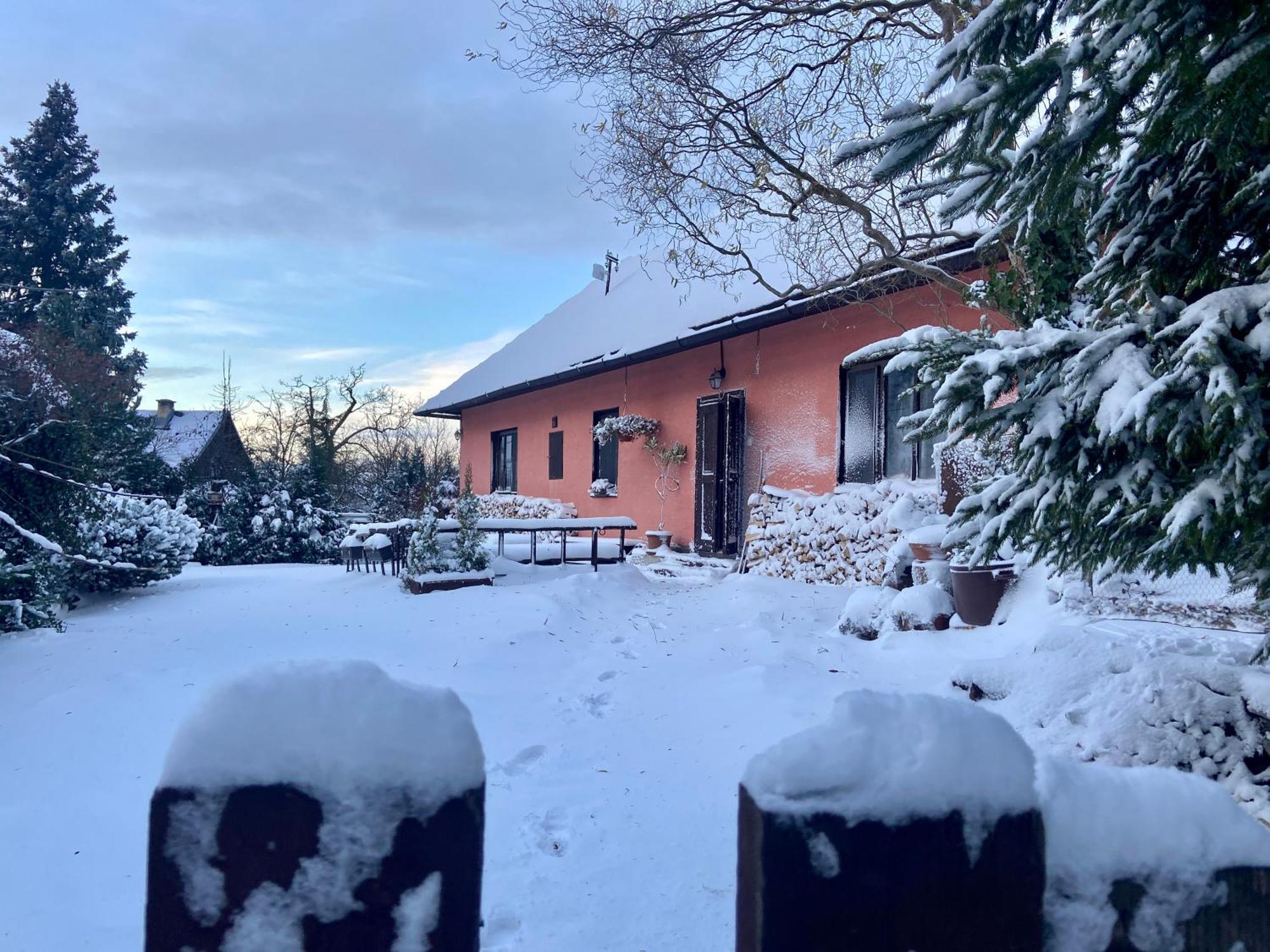 Banská Štiavnica Libling Ruzovyゲストハウス エクステリア 写真